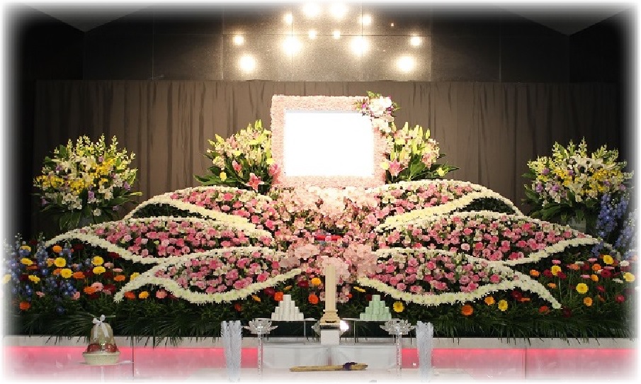 東京都　一般葬　安心　アートメモリ－　生花祭壇密葬　お葬式　花祭壇　料金　丁寧