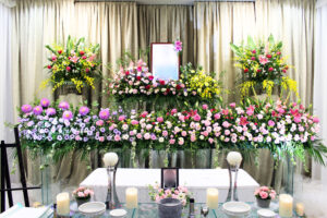 渋谷区 代々幡斎場 花祭壇 家族葬 葬儀事例